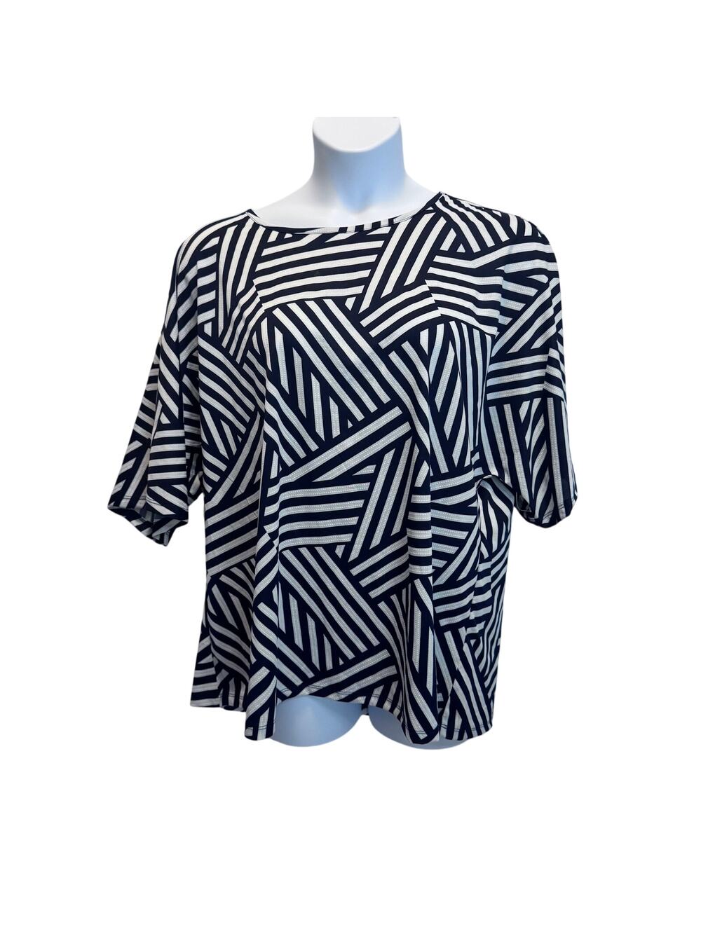 Love You More Women 3X Blouse Navy Blue White Geometric Abstract Stripe NWT
